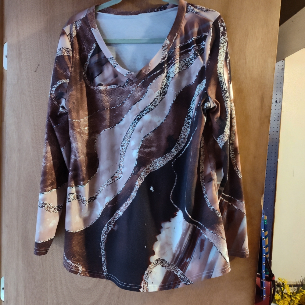 Source Unknown Artistic Brown and Black Long Sleeve Top